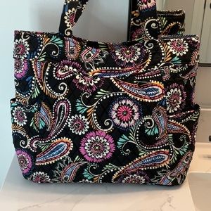 VERA BRADLEY PLEATED TOTE - Bandana Swirl EXCELLENT CONDITION
